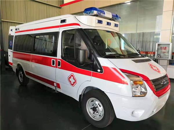 铜陵福特V362救护车